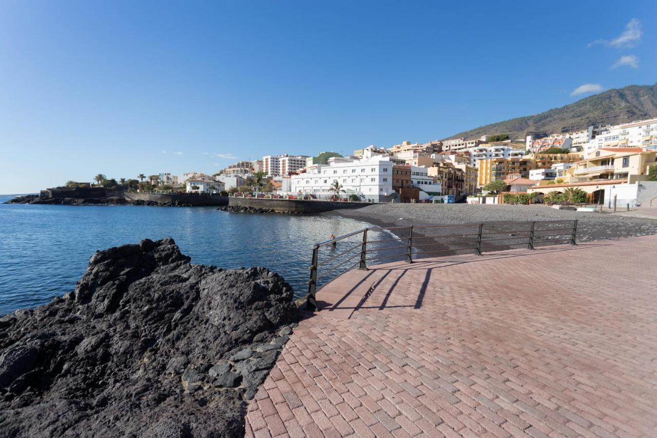 Home2Book Stunning Beachfront House With Sea Views Candelaria Exterior foto