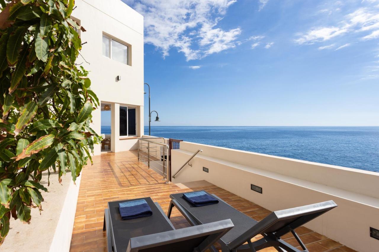 Home2Book Stunning Beachfront House With Sea Views Candelaria Exterior foto